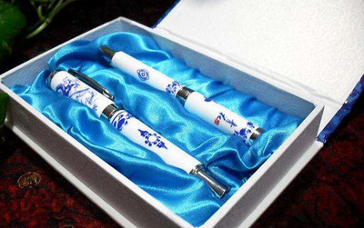诗意办公·国风雅韵 青花瓷文具套装礼盒——团圆之礼，执笔生花
